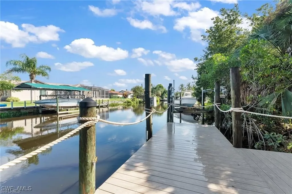 1913 Indian Creek Drive North Fort Myers FL 33917