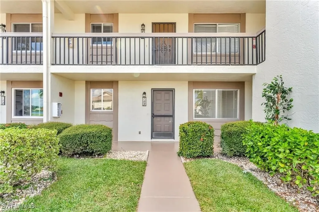 13130 White Marsh Lane Fort Myers FL 33912