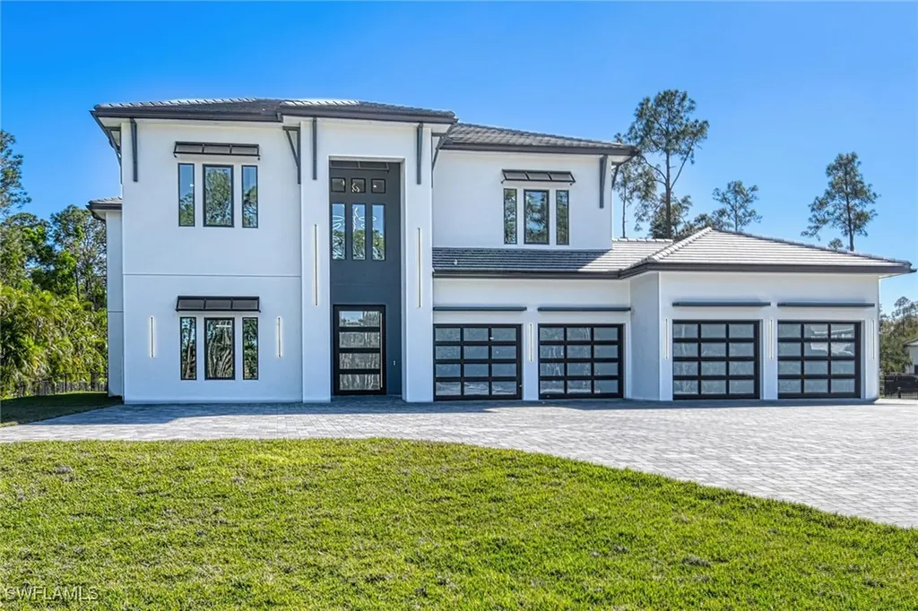 5160 Teak Wood Drive Naples FL 34119