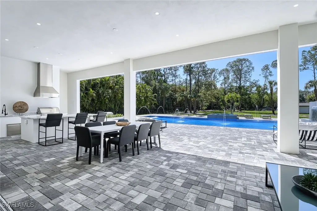 5160 Teak Wood Drive Naples FL 34119