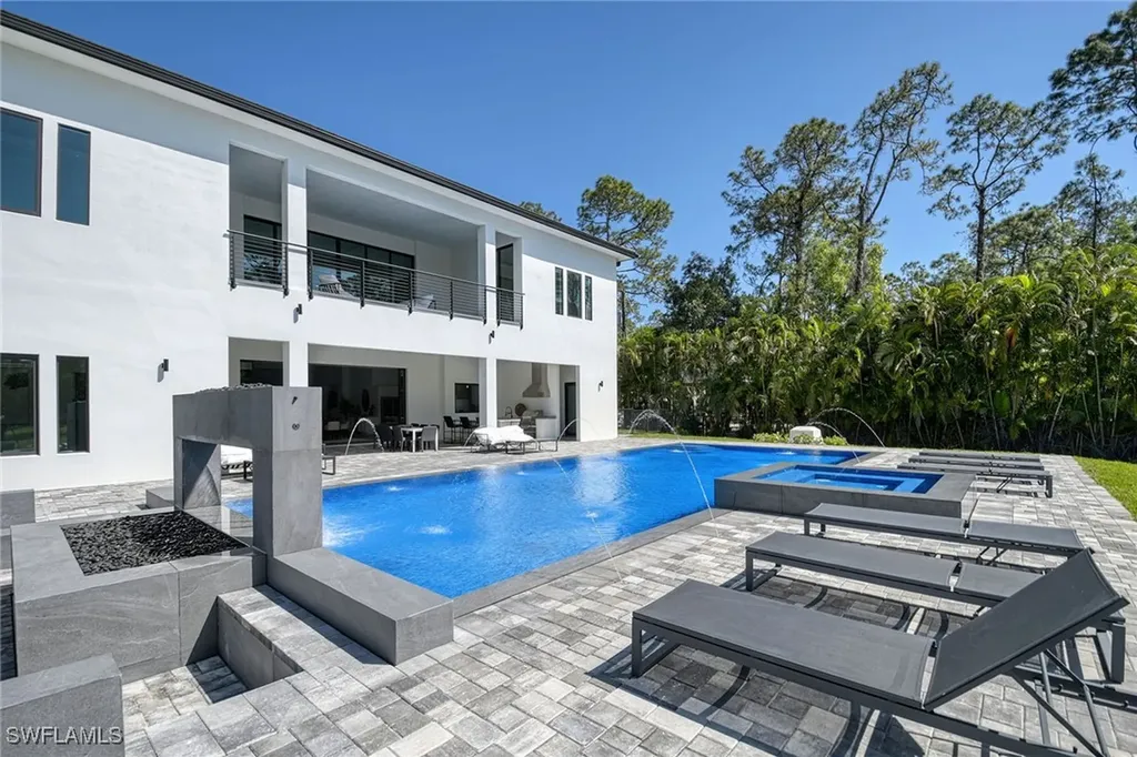 5160 Teak Wood Drive Naples FL 34119