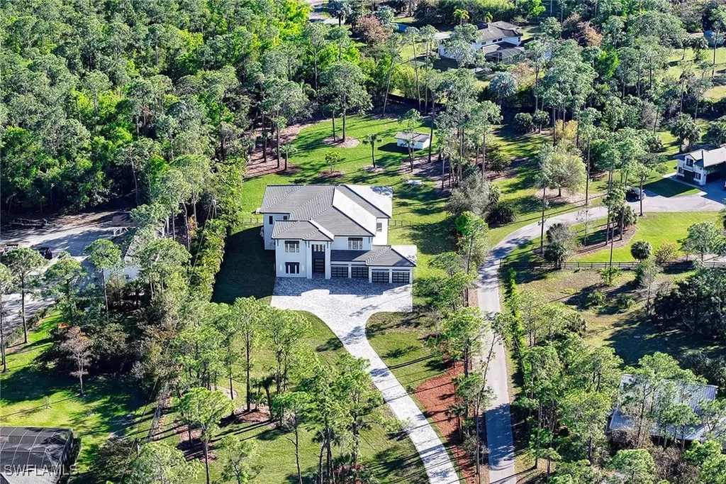 5160 Teak Wood Drive Naples FL 34119