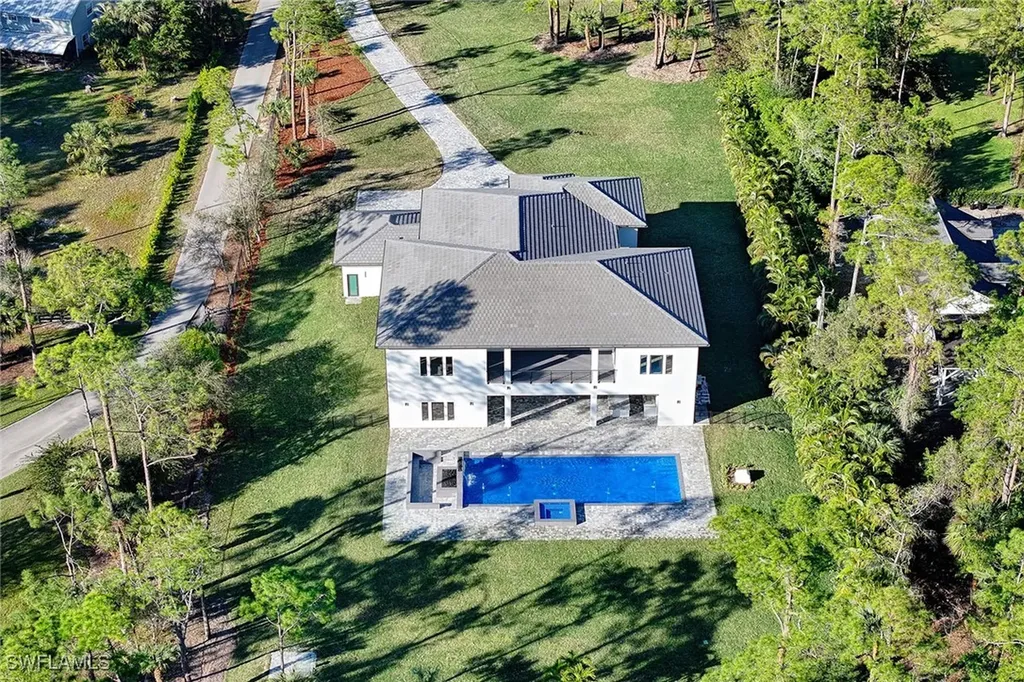 5160 Teak Wood Drive Naples FL 34119