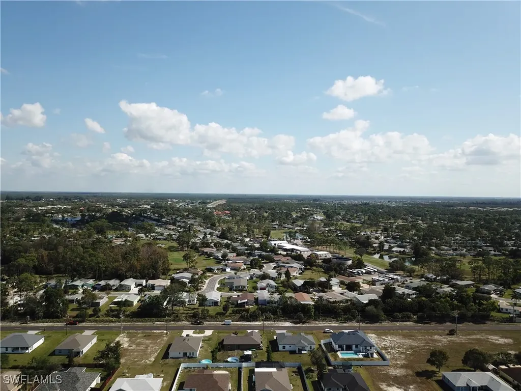 4017 NE 23rd Avenue Cape Coral FL 33909