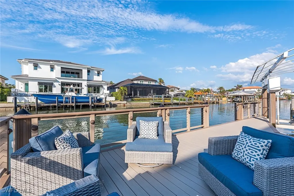 153 Egret Avenue Naples FL 34108