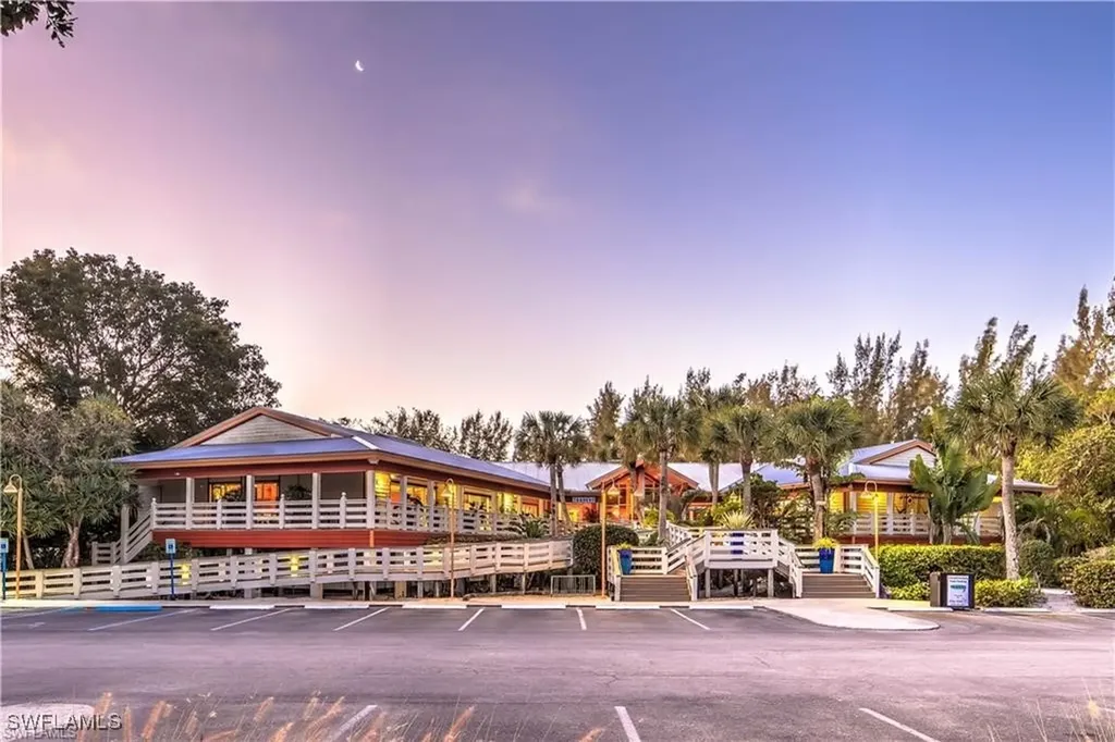1551 Periwinkle Way Sanibel FL 33957