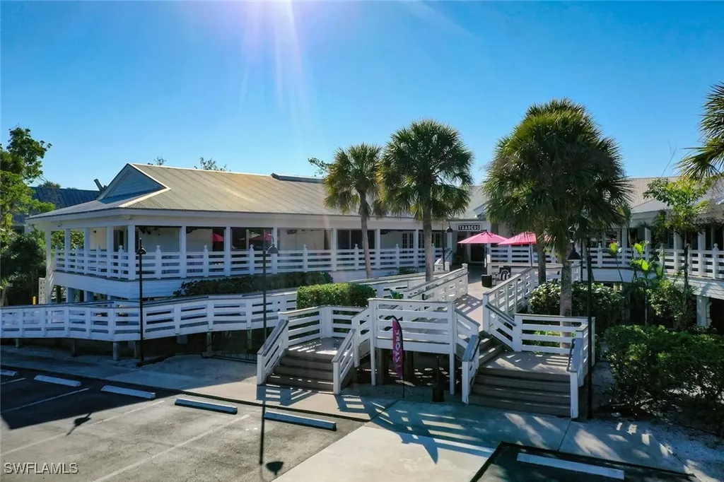 1551 Periwinkle Way Sanibel FL 33957