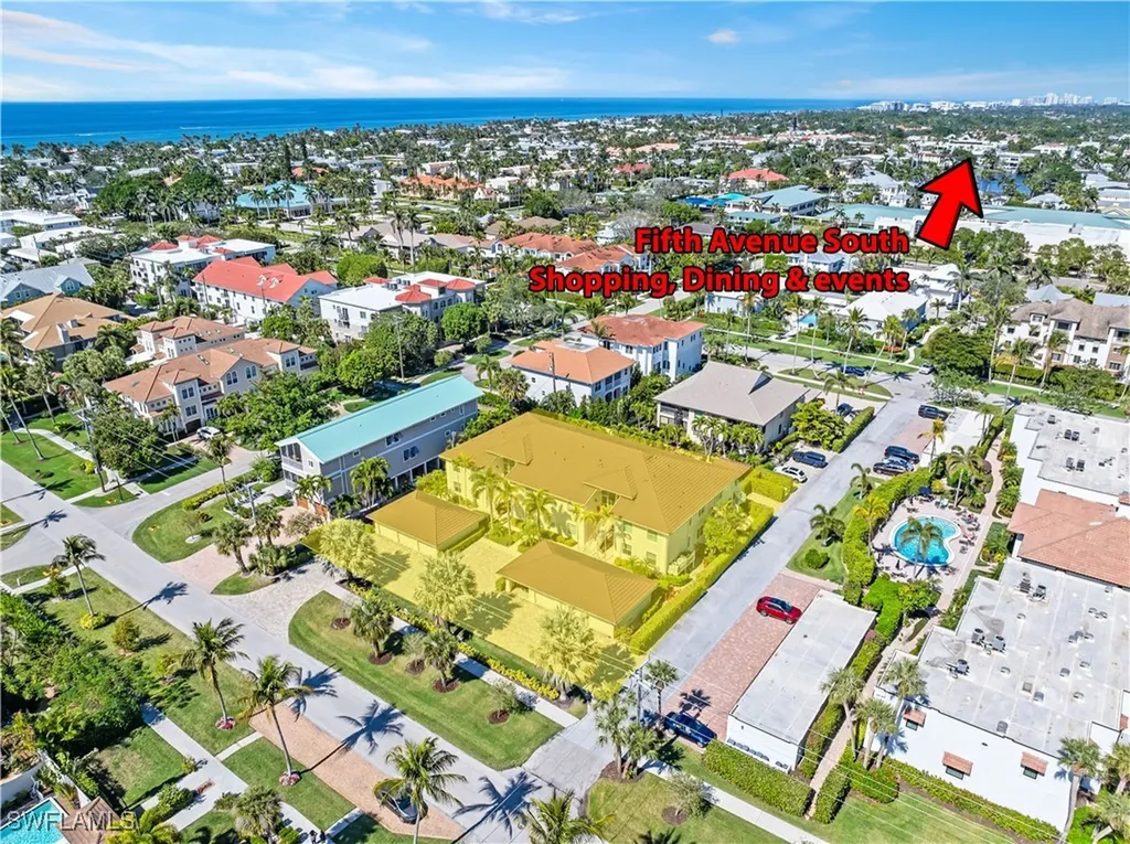 529 11th Avenue S Naples FL 34102