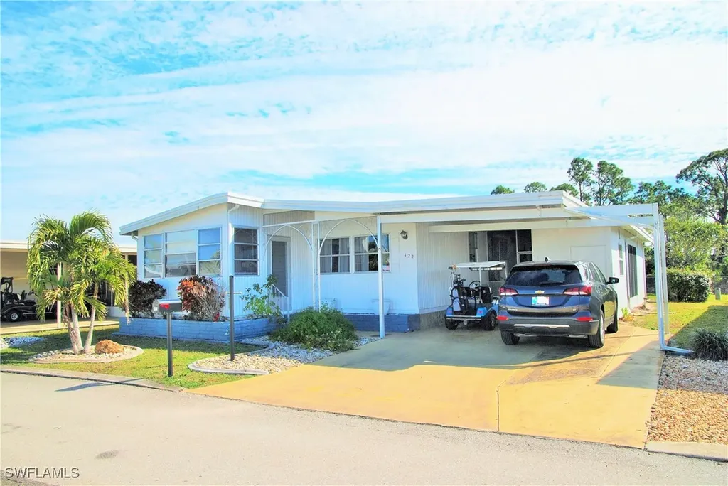 422 Snead Drive North Fort Myers FL 33903