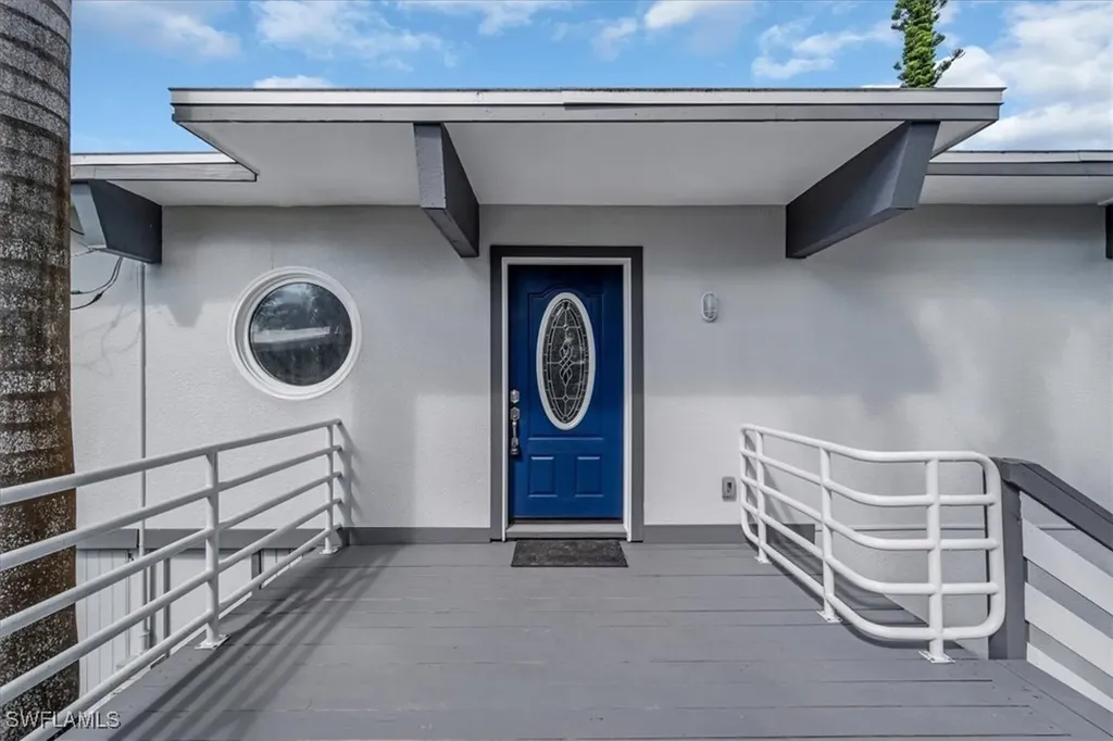 10925 Russell Road Bokeelia FL 33922