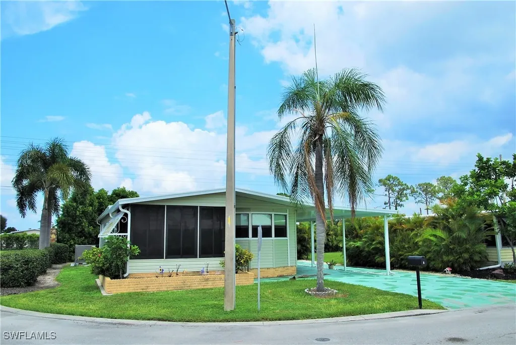 1 Nicklaus Boulevard North Fort Myers FL 33903