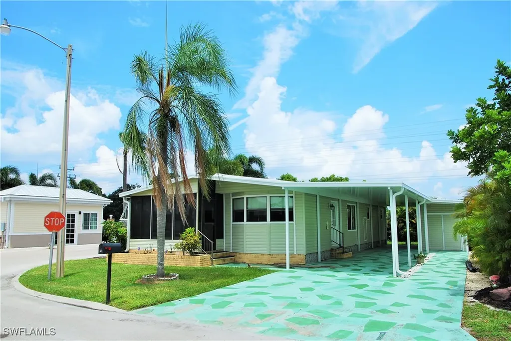 1 Nicklaus Boulevard North Fort Myers FL 33903