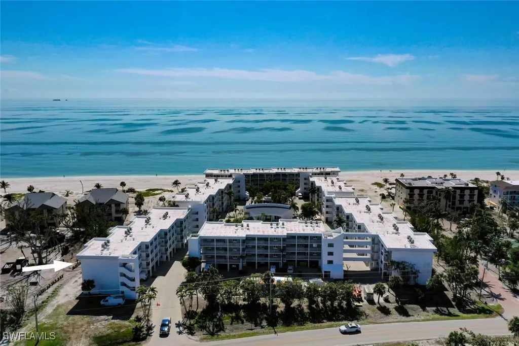 Sanibel FL, 2265 W Gulf Drive, Unit P1F