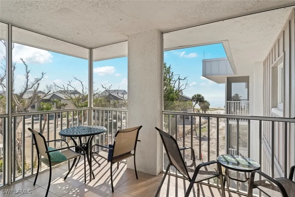 2265 W Gulf Drive Sanibel FL 33957