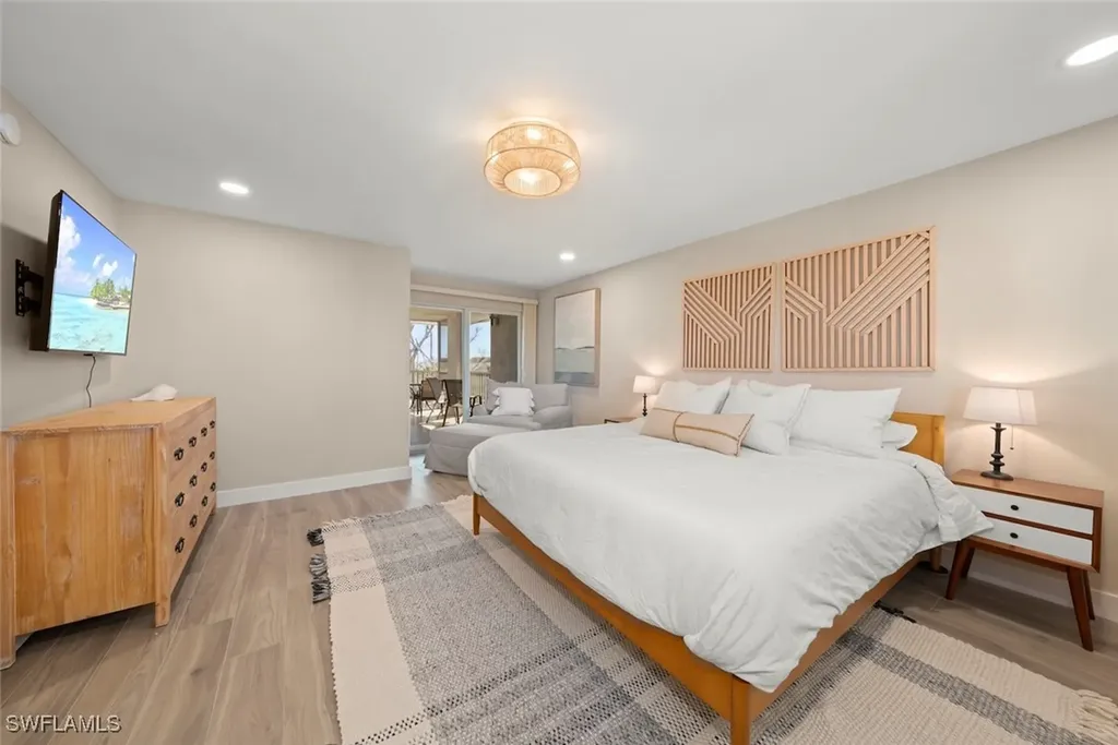 2265 W Gulf Drive Sanibel FL 33957