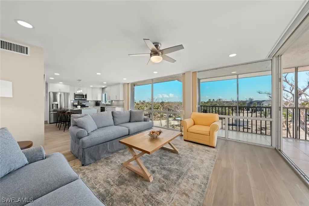 2265 W Gulf Drive Sanibel FL 33957
