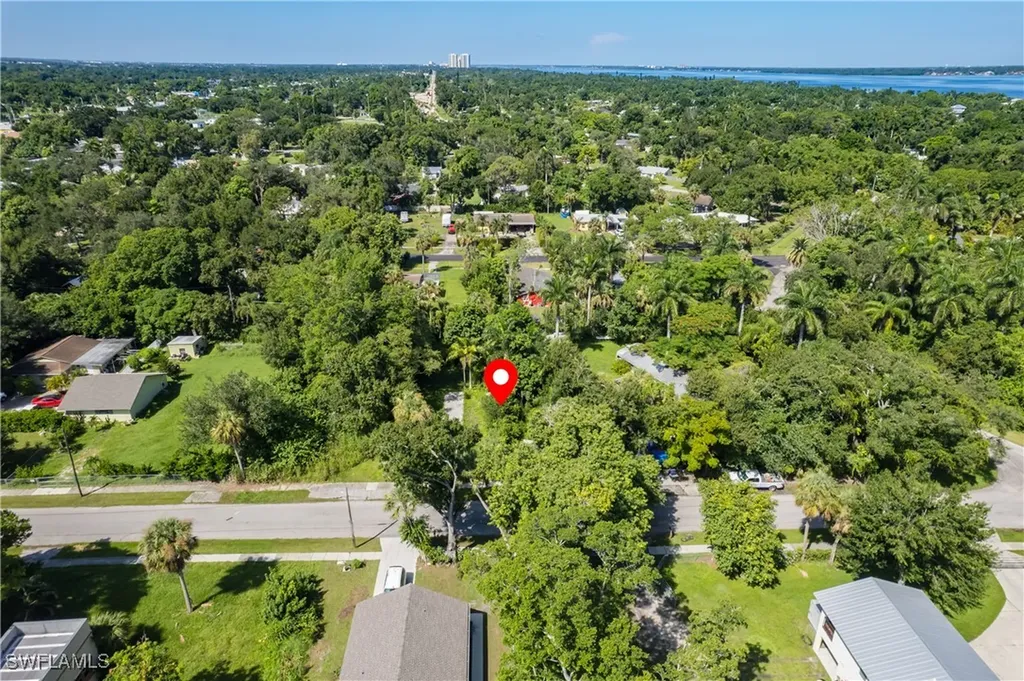 310 Balboa Avenue Fort Myers FL 33905