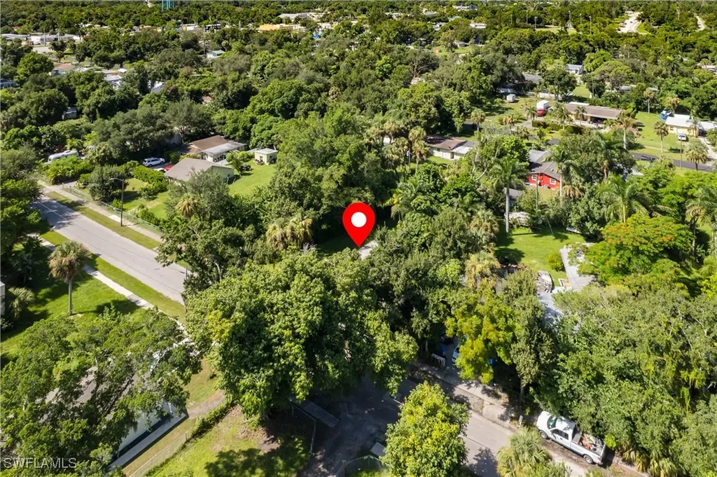 310 Balboa Avenue Fort Myers FL 33905