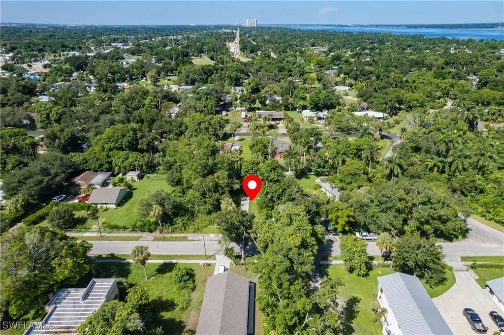 310 Balboa Avenue Fort Myers FL 33905