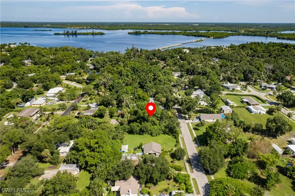 310 Balboa Avenue Fort Myers FL 33905