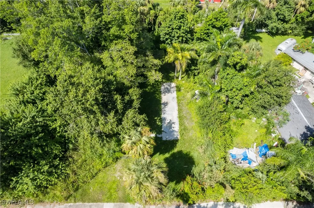 310 Balboa Avenue Fort Myers FL 33905