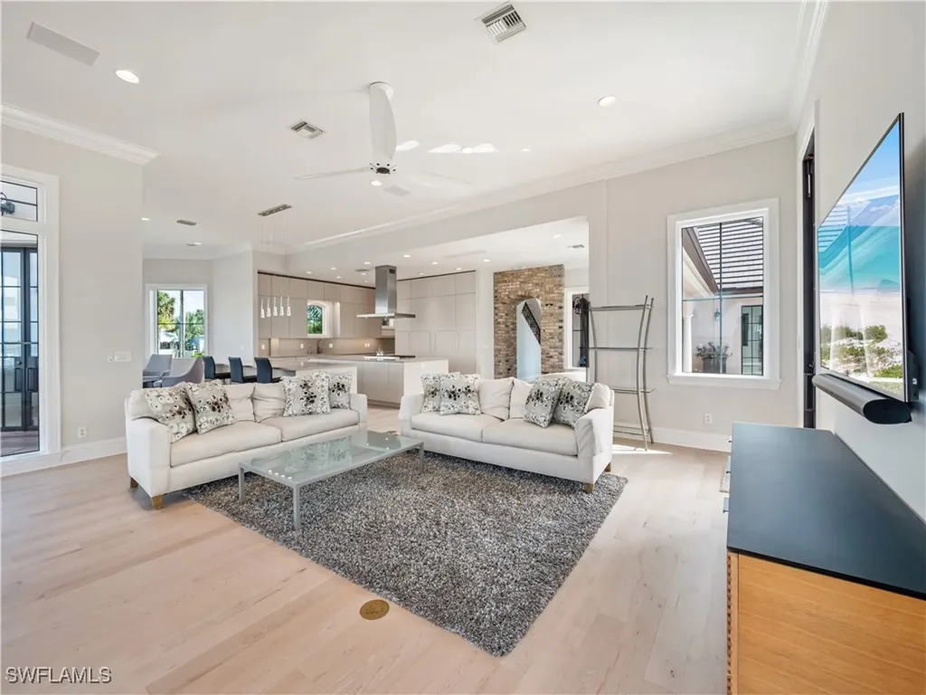 6005 W Riverside Drive Fort Myers FL 33919