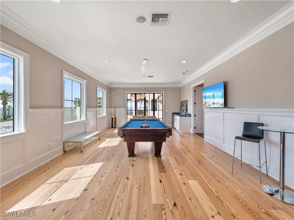 6005 W Riverside Drive Fort Myers FL 33919