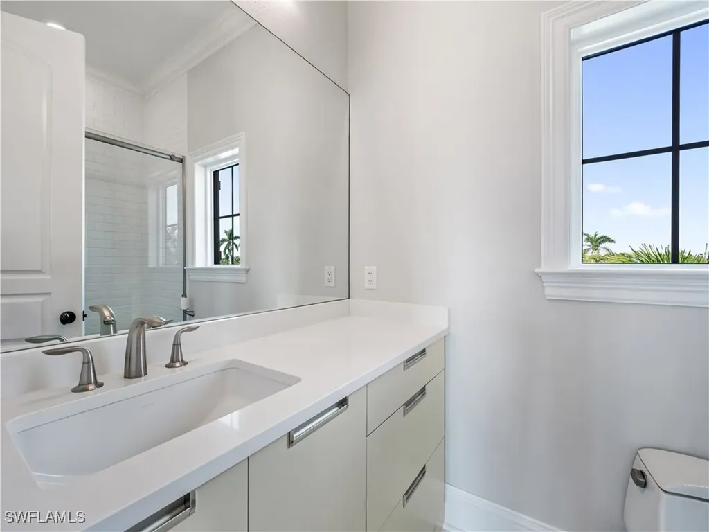 6005 W Riverside Drive Fort Myers FL 33919