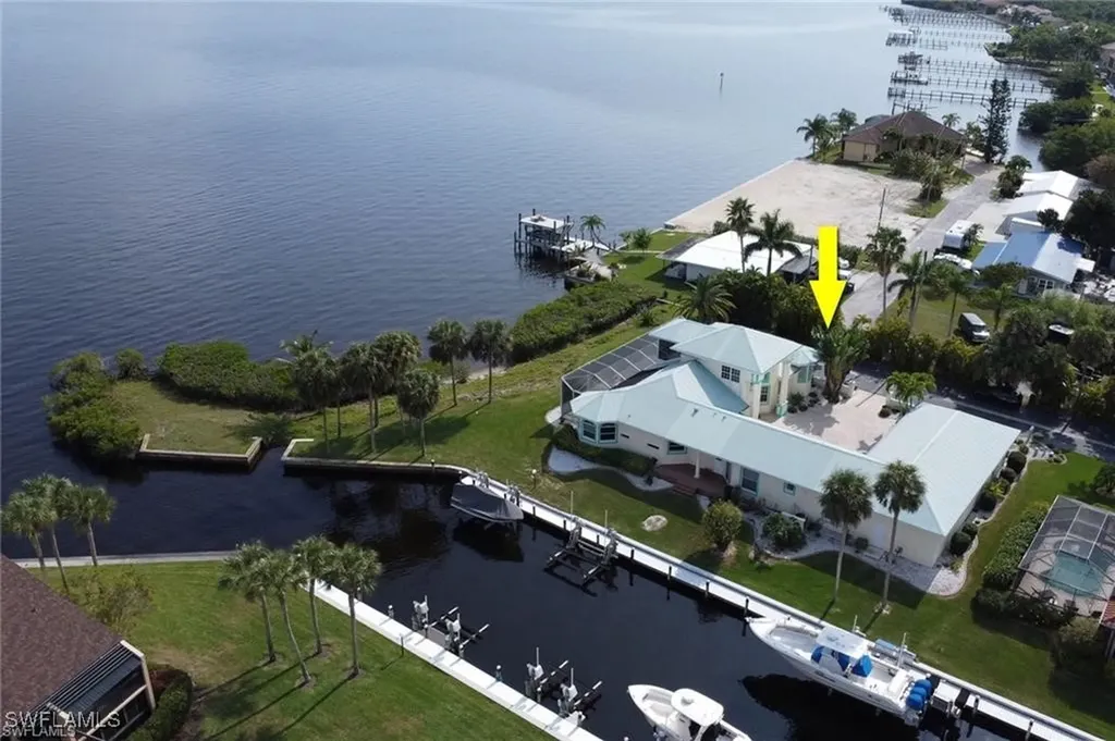 15472 Nelsons Walk Court North Fort Myers FL 33917