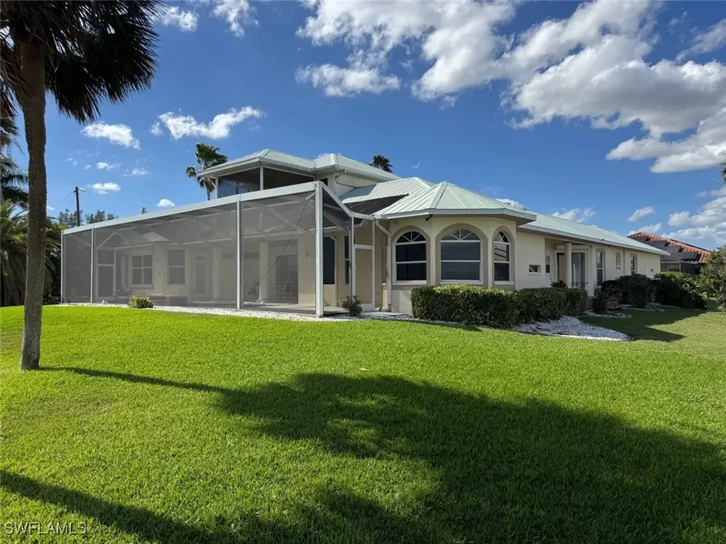 15472 Nelsons Walk Court North Fort Myers FL 33917
