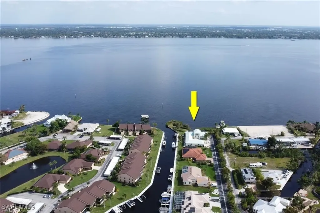 15472 Nelsons Walk Court North Fort Myers FL 33917