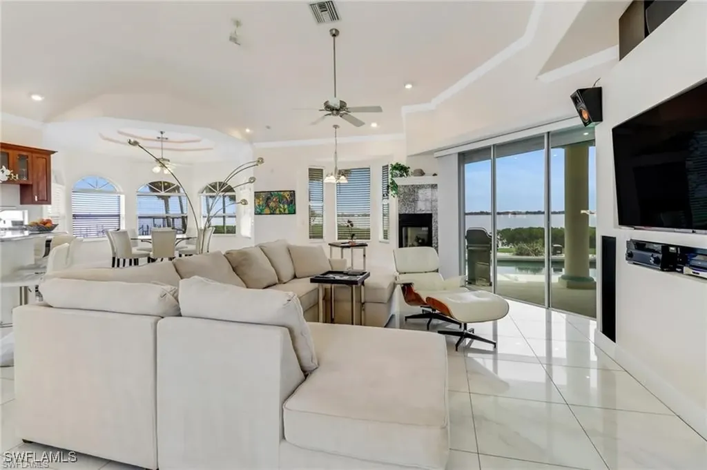 15472 Nelsons Walk Court North Fort Myers FL 33917
