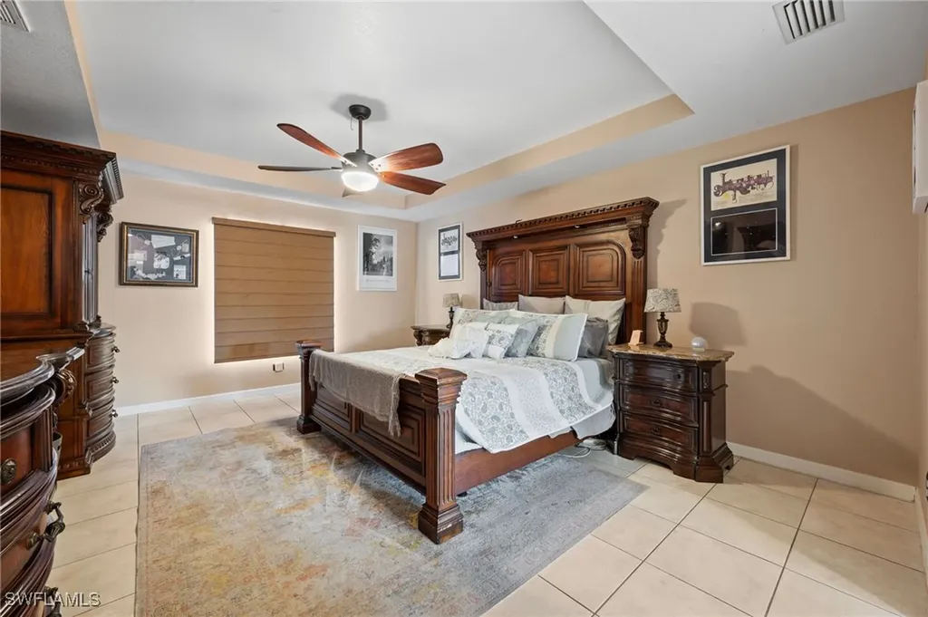 313 SE 21st Lane Cape Coral FL 33990