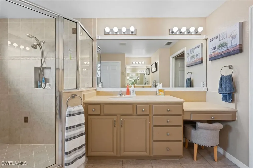 313 SE 21st Lane Cape Coral FL 33990