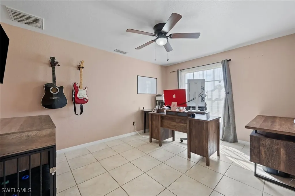 313 SE 21st Lane Cape Coral FL 33990