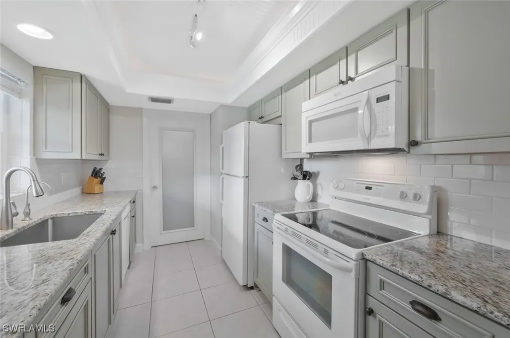 4126 Belair Lane Naples FL 34103