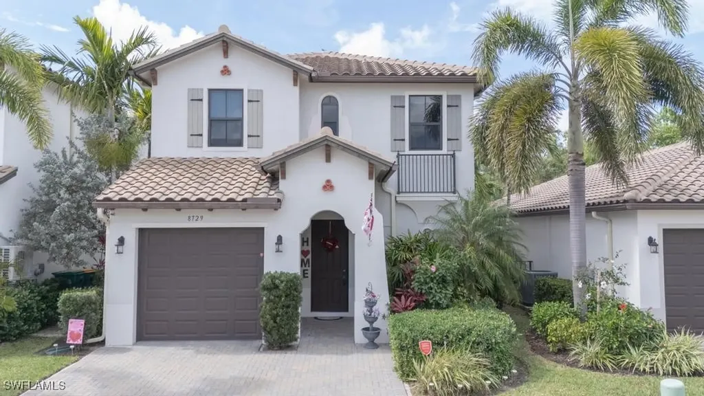 8729 Madrid Circle Naples FL 34104