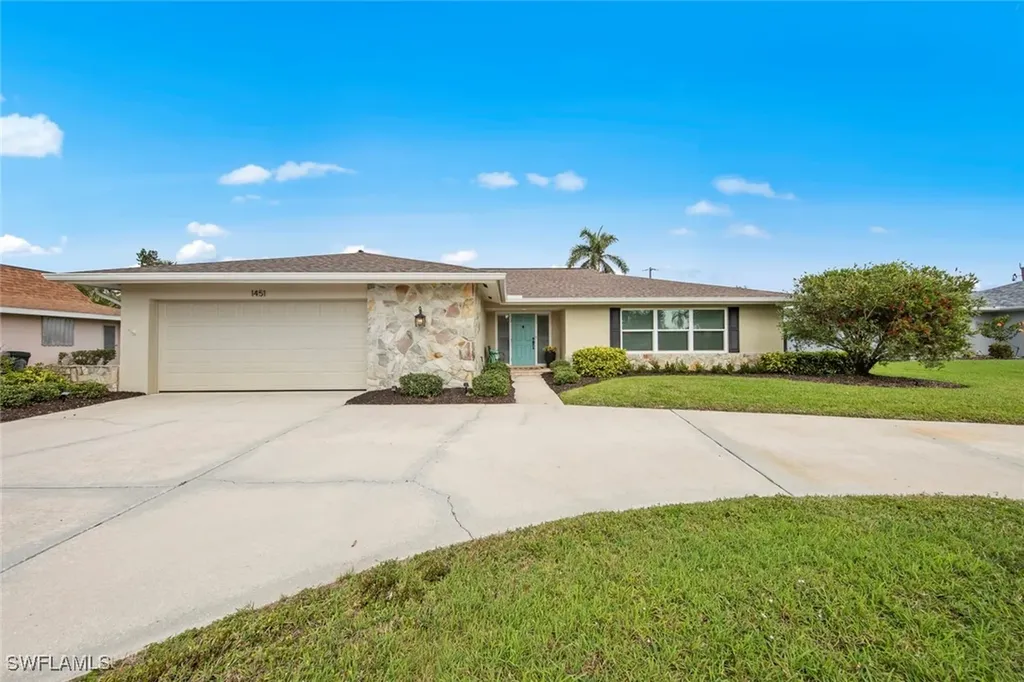 1451 Tanglewood Parkway Fort Myers FL 33919