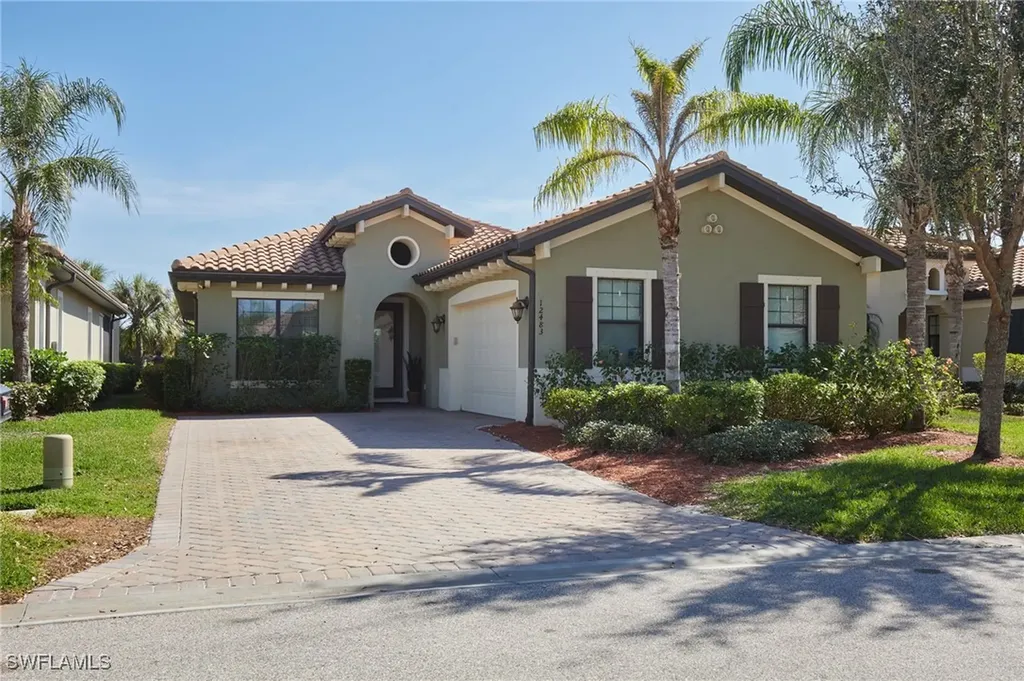 12483 Kentwood Avenue Fort Myers FL 33913