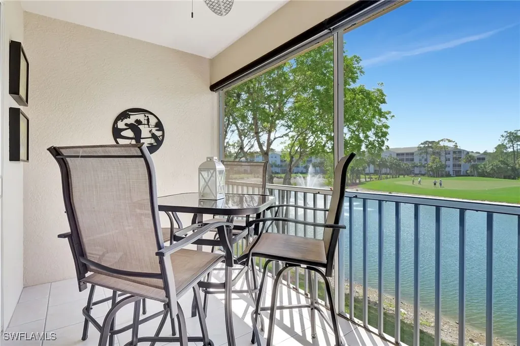 3996 Bishopwood Court E Naples FL 34114