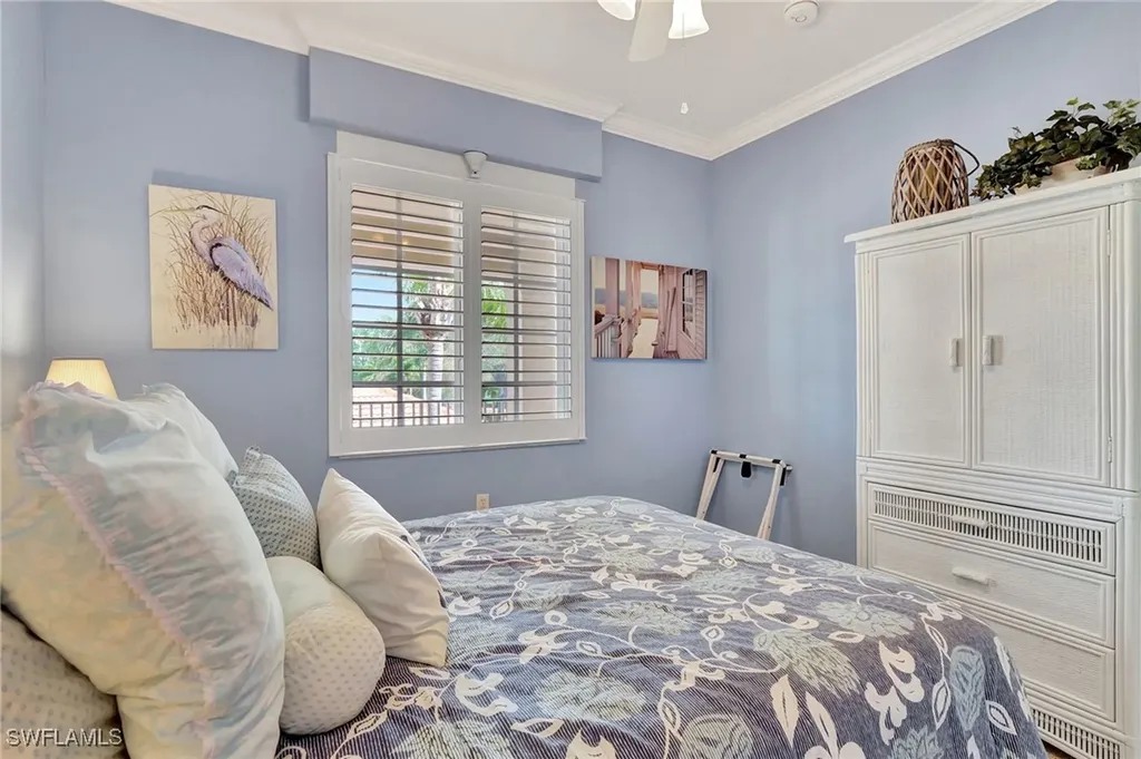 3996 Bishopwood Court E Naples FL 34114