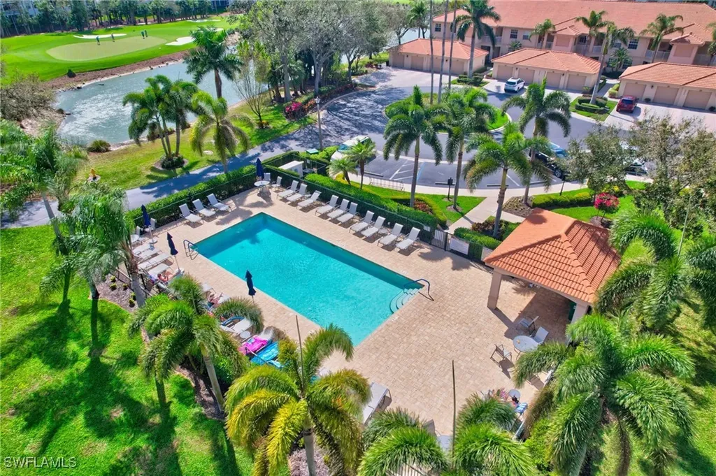 3996 Bishopwood Court E Naples FL 34114