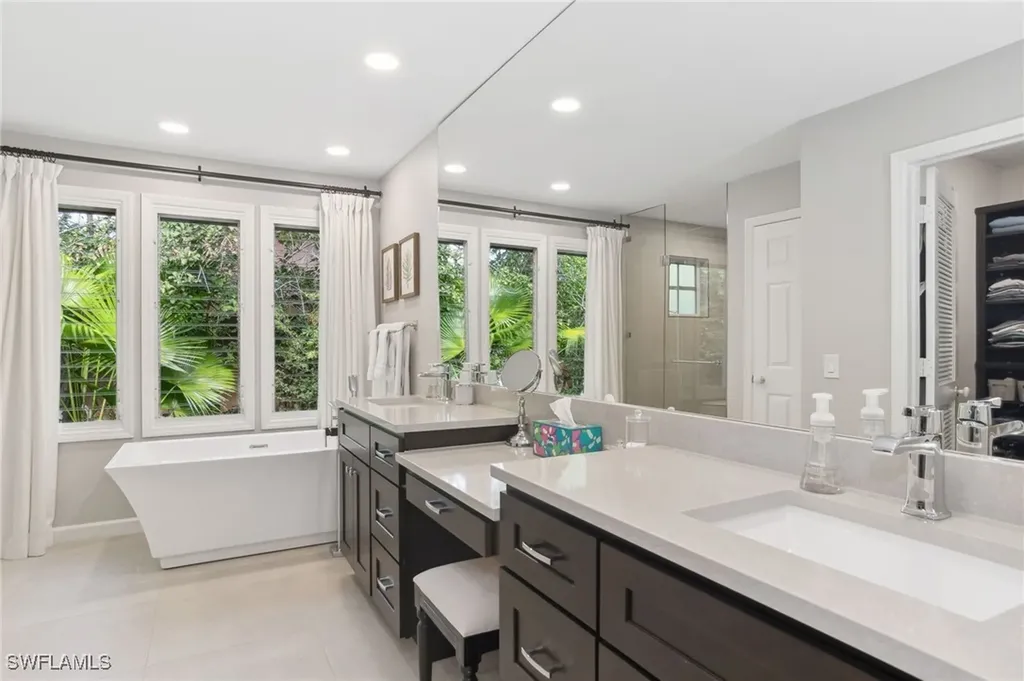610 Jacana Circle Naples FL 34105