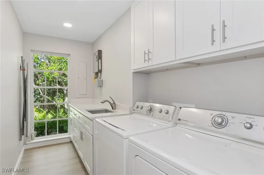 610 Jacana Circle Naples FL 34105
