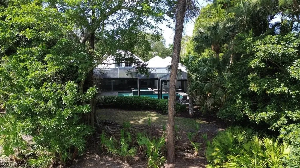 610 Jacana Circle Naples FL 34105