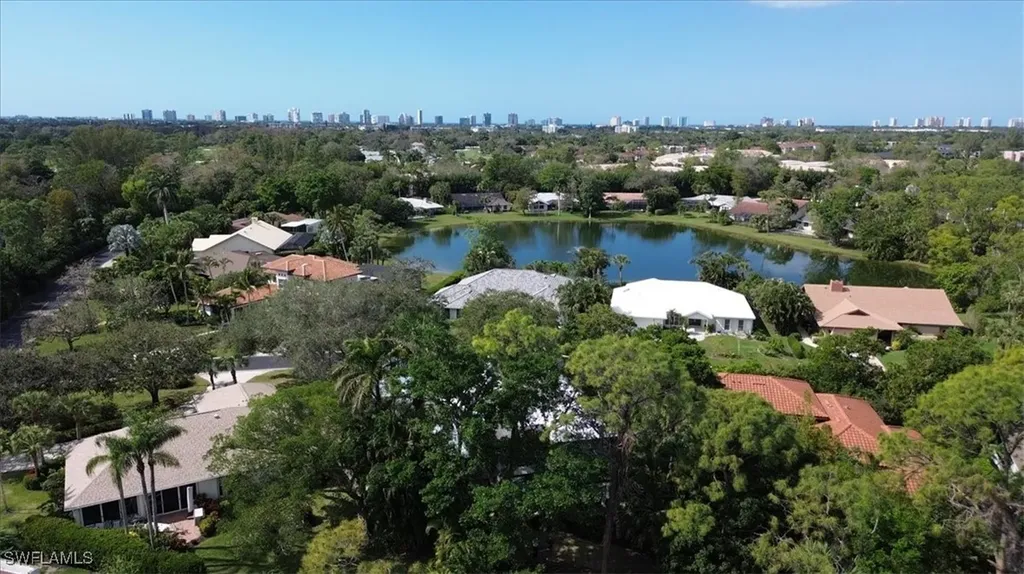610 Jacana Circle Naples FL 34105
