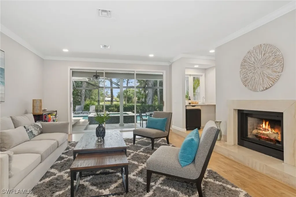 610 Jacana Circle Naples FL 34105