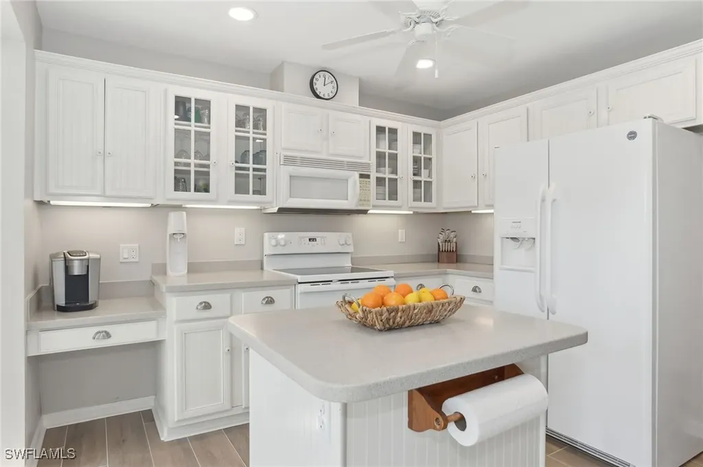 610 Jacana Circle Naples FL 34105