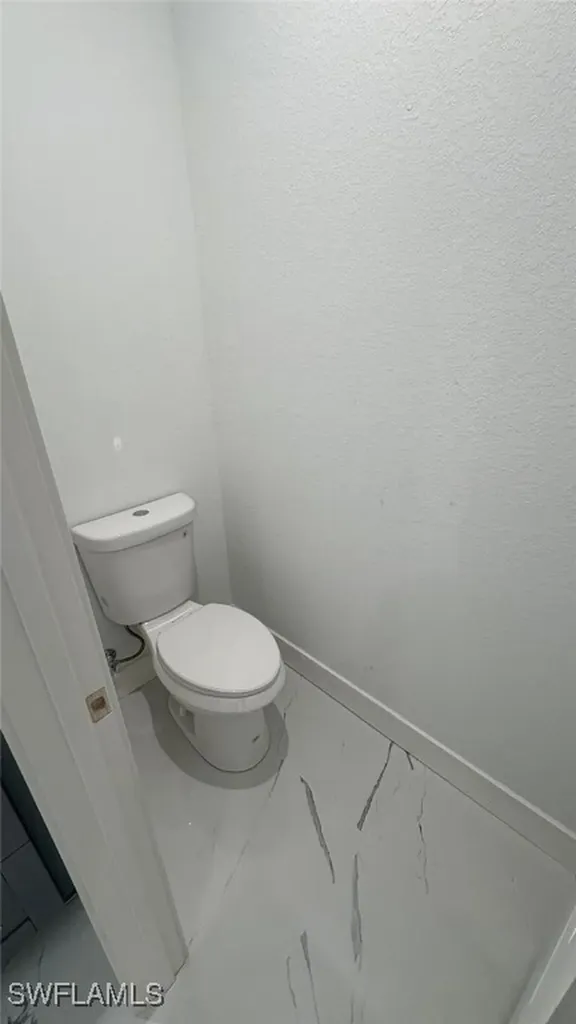 1909 NW 24th Place Cape Coral FL 33993