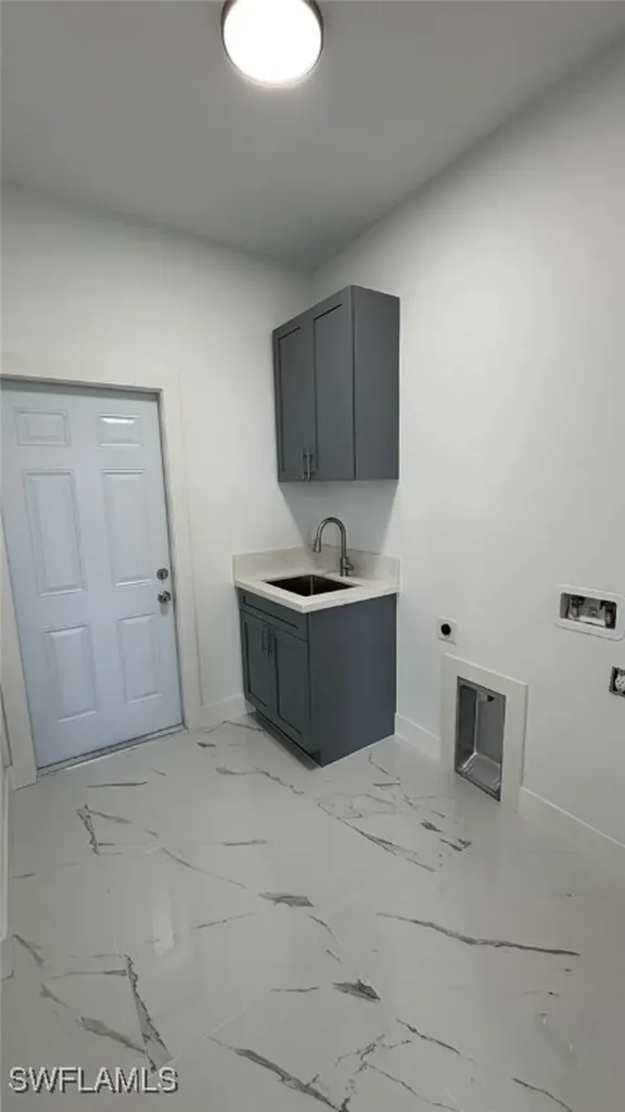 1909 NW 24th Place Cape Coral FL 33993